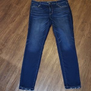 🎀 NWT American Eagle Super Stretch Jegging 🎀